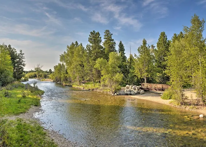 Cozy Wy Home: Rivers, Lakes, Mountains, Wildlife Pinedale