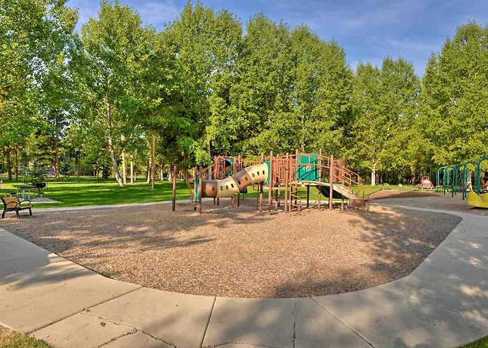 Cozy Wy Home: Rivers, Lakes, Mountains, Wildlife * Pinedale